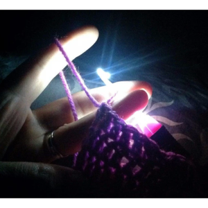 LED Light Crochet Hooks 9 Sizes - CRAFT2U